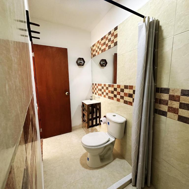The Rock House Eco - Deluxe King Room - 1