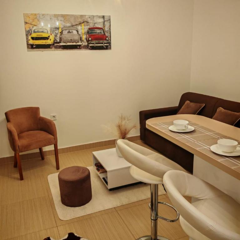 Boulevard Apartments - Studio-Apartment - 8