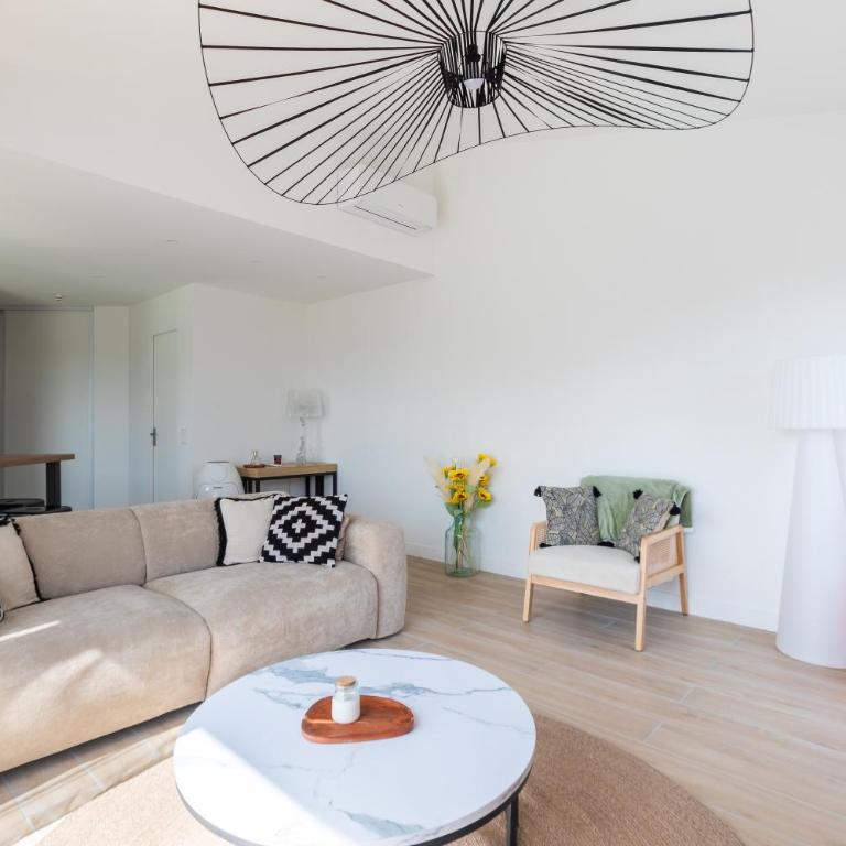 L'Échappée Giono - À moins d'1 km de la plage - Apartment - 7