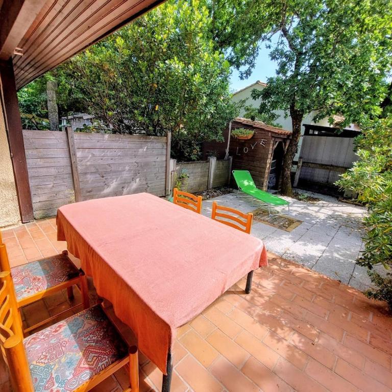 Maison mitoyenne dans résidence proche de la plage - Casa con 2 Camere da Letto - 11