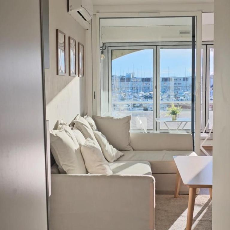 Studio Avec Balcon Face Au Port - Appartement - 13