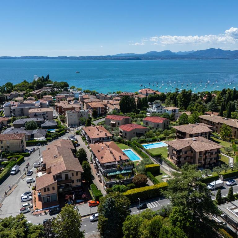 Bardolino Center - Pool & Free Parking - Apartamento Deluxe - 26