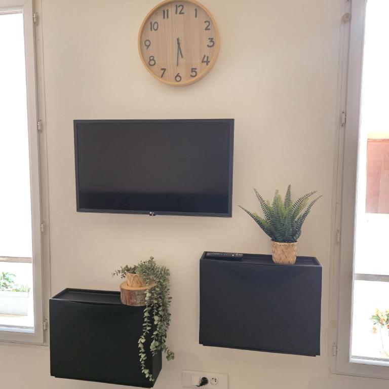 Appartement 2 pièces 4 personnes au cœur du village St étienne de Tinée - Appartement 1 Chambre - 8