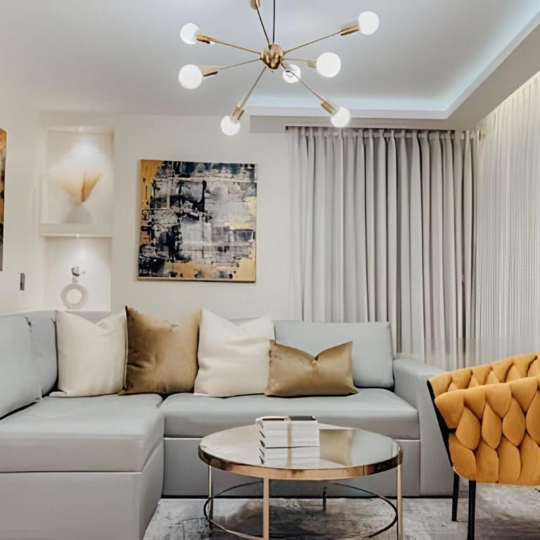 Chic 1BR by Oviedo Mall • Prime Location - Apartment - 23