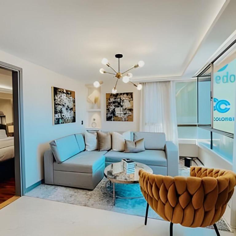 Chic 1BR by Oviedo Mall • Prime Location - Apartment - 24
