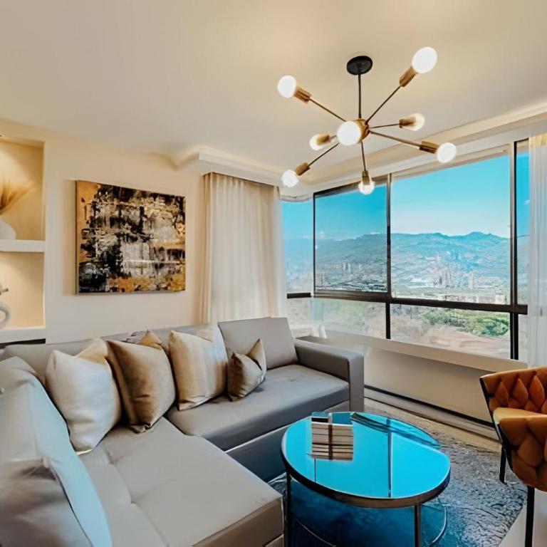 Chic 1BR by Oviedo Mall • Prime Location - Apartment - 25