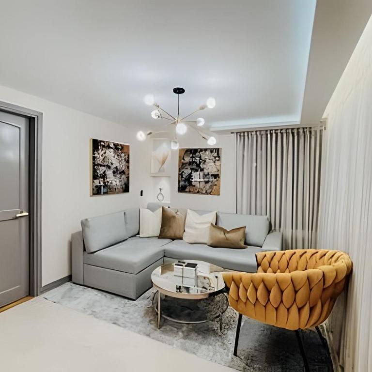 Chic 1BR by Oviedo Mall • Prime Location - Apartment - 29