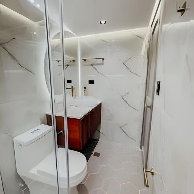 Chic 1BR by Oviedo Mall • Prime Location - Apartment - 35