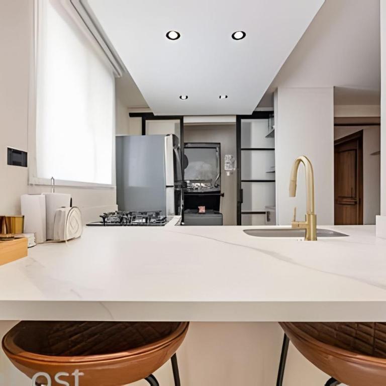 Chic 1BR by Oviedo Mall • Prime Location - Apartment - 57