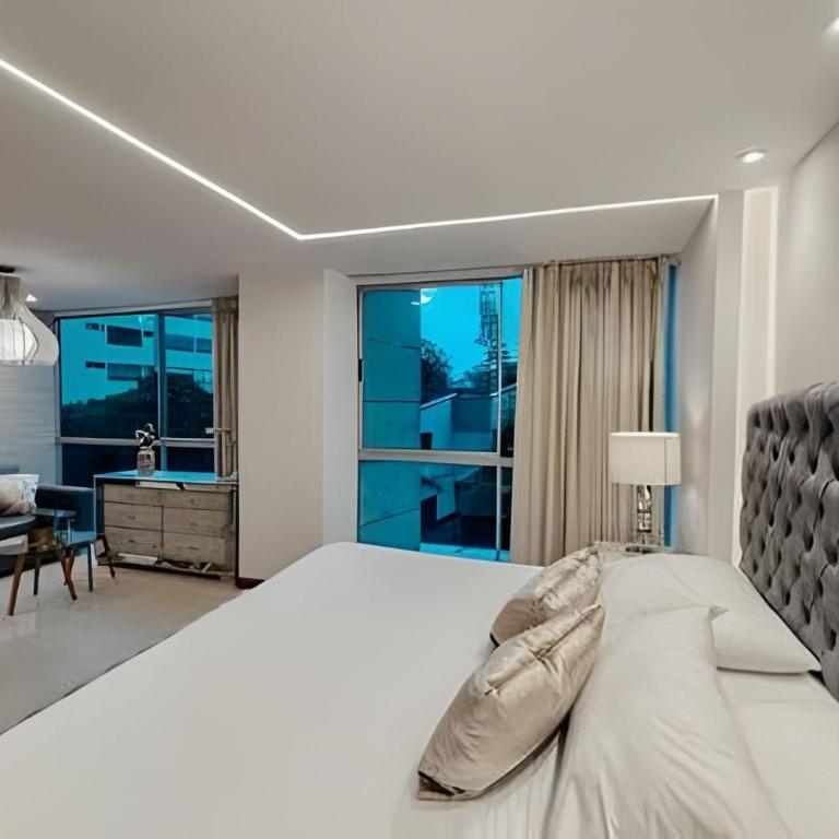 Stylish 1BR • AC • Pool & Gym • Provenza Area - Apartment - 6