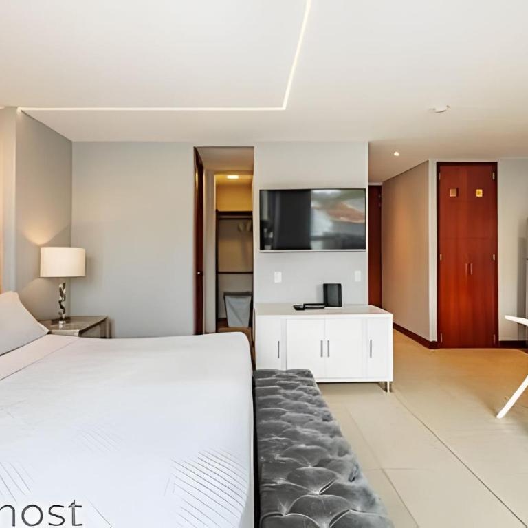 Stylish 1BR • AC • Pool & Gym • Provenza Area - Apartment - 7