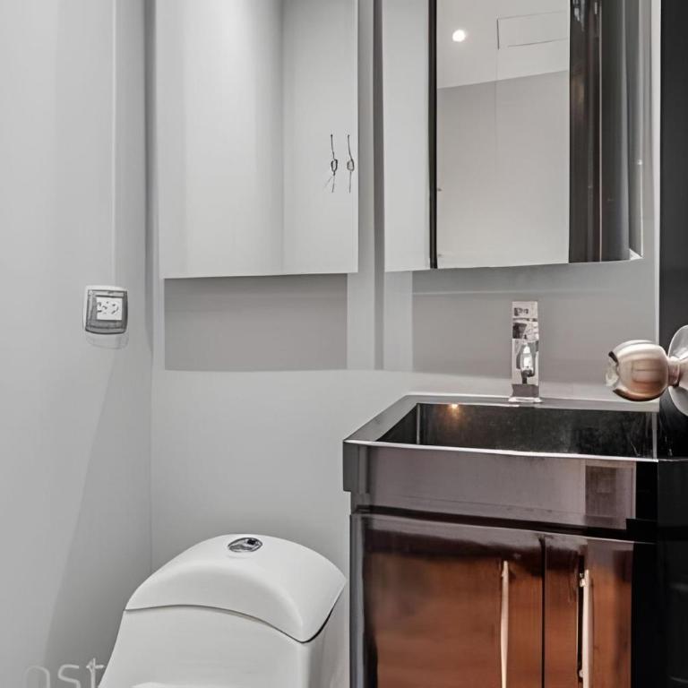 Chic 1BR • Luxury, Pool, Gym • Steps from Provenza - Apartment - 30