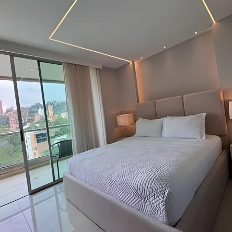 Provenza High Floor • Pool & Gym • Coworking - Apartment - 9