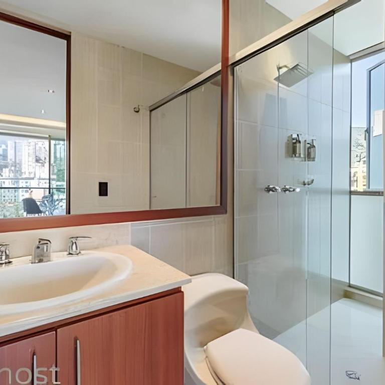 Elegant 1BR • Skyline View • Pool • Gym • Provenza - Apartment - 20