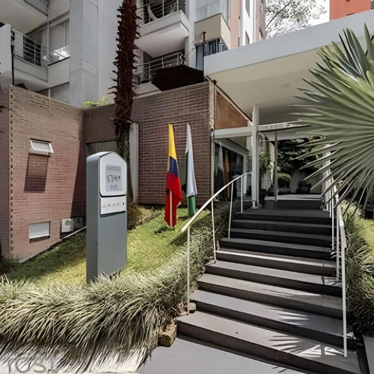 2BR 3th Fl • Terrace Views • close Provenza - Apartment - 11