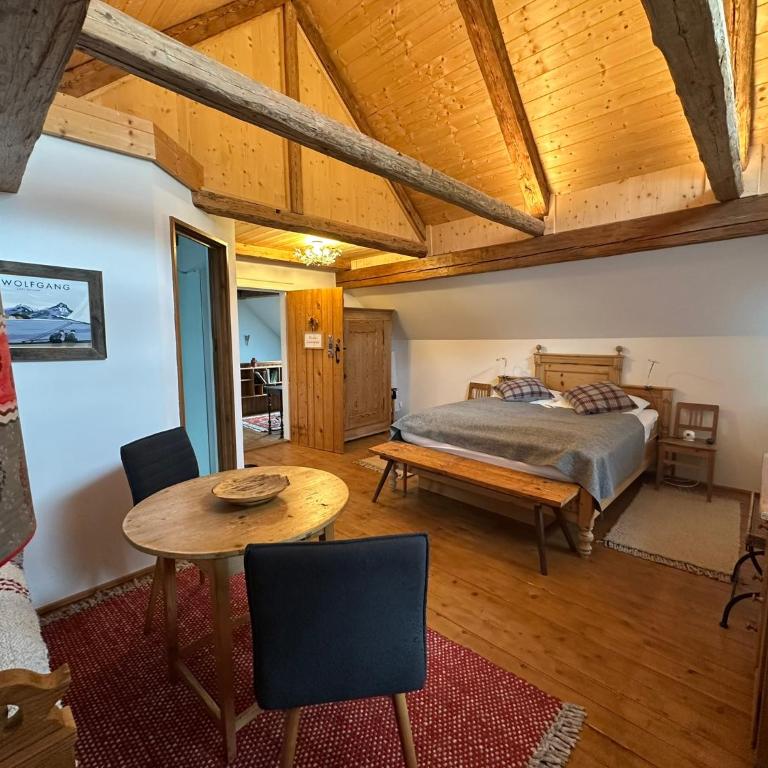 Landlust Ischl - Doppelzimmer mit Gartenblick - 6