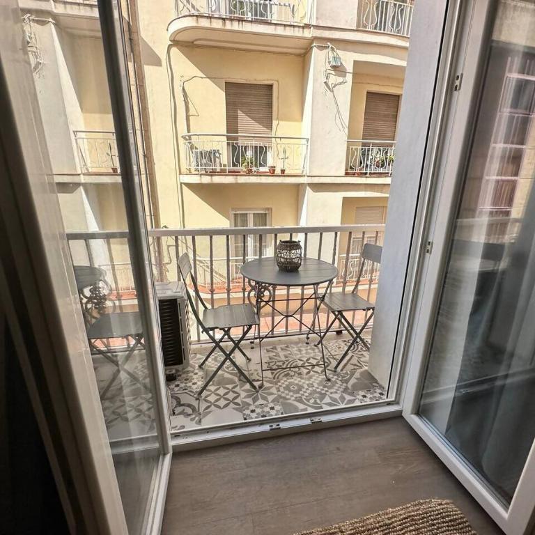 Apartamento Nebro sol, En el Corazón de Cádiz - Apartamento de 1 dormitorio - 28