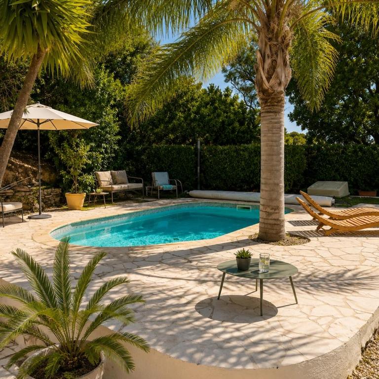 Villa avec piscine et vue mer à Cavalaire-sur-Mer - Villa - 21