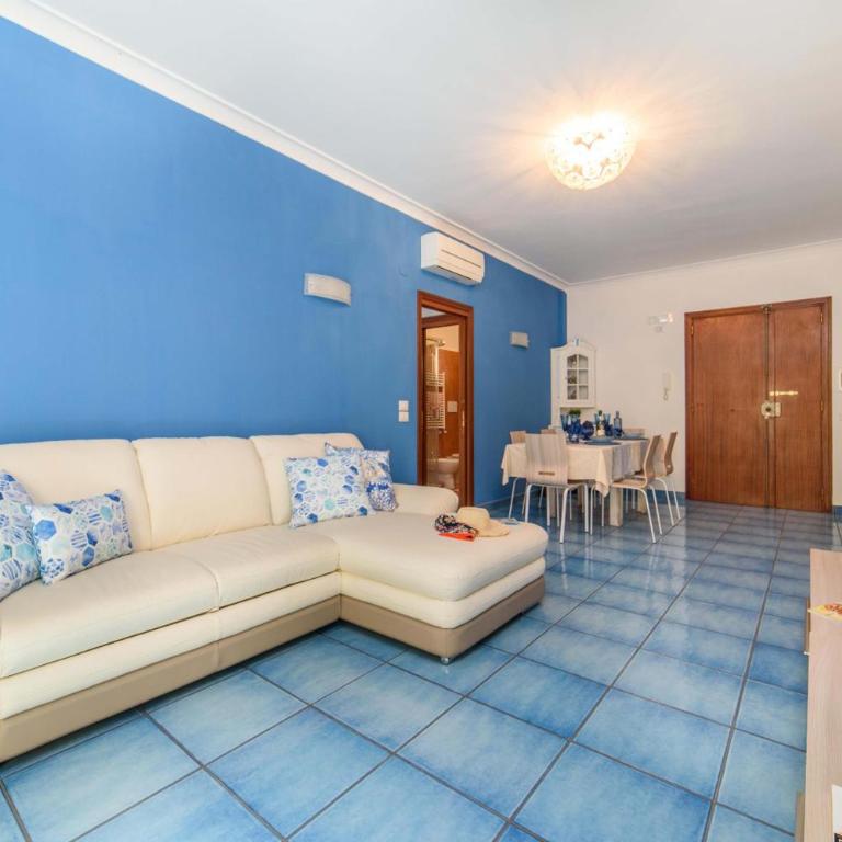 AMORE RENTALS - Appartamento Louise - Apartment with Balcony - 3