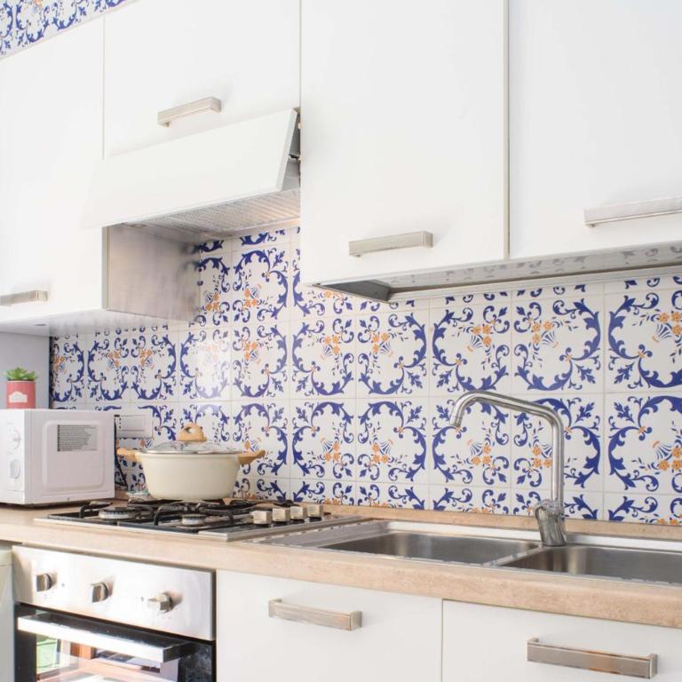 AMORE RENTALS - Appartamento Louise - Apartment with Balcony - 24