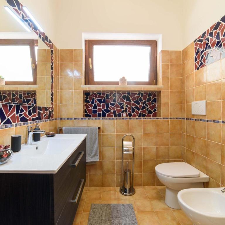 AMORE RENTALS - Appartamento Louise - Apartment with Balcony - 26
