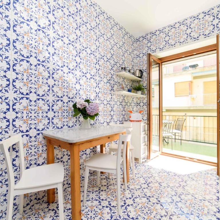 AMORE RENTALS - Appartamento Louise - Apartment with Balcony - 37