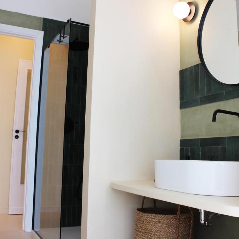PassoMare, seaside city apartment - One-Bedroom Apartment with Balcony and Sea View - 19