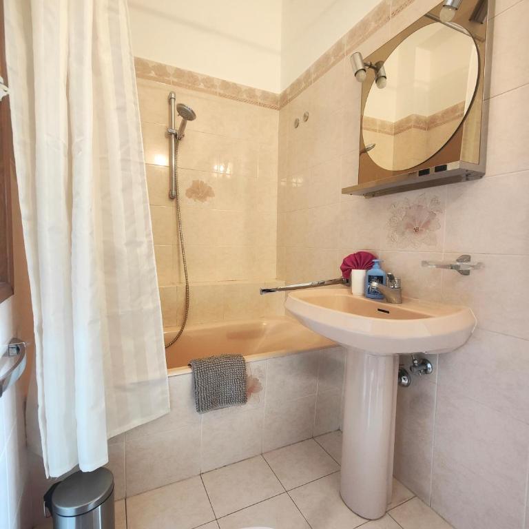 Residenza Il Gabbiano 1 - Apartment mit Seeblick - 26