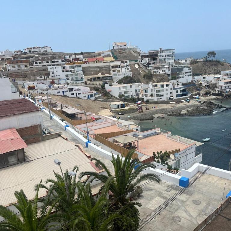 Departamento con vista al mar - Three-Bedroom Apartment - 15