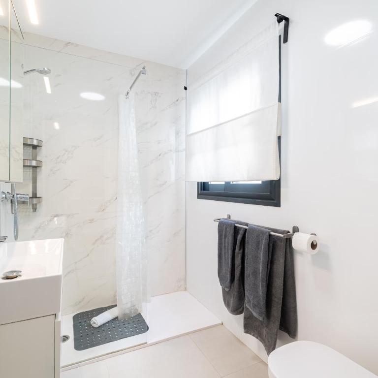 H2M Zanca 2 dormitorios, horno, lavadora, lavavajillas - Apartamento de 2 dormitorios - 9