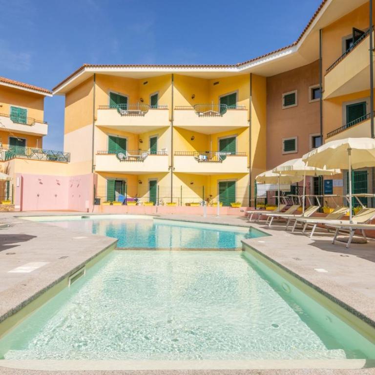 Quaint Residence I Mirti Bianchi 1 Bedroom Sleeps 2 persons - Bilo 2 - Apartment - 64