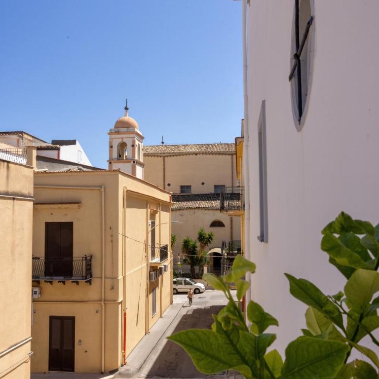 Palazzo Sorge - Sicilian Charm - Monolocale con Cucina e Balcone - 8