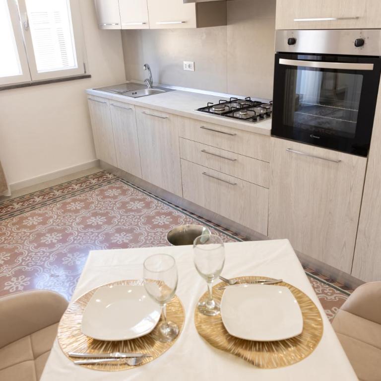 Palazzo Sorge - Sicilian Charm - Monolocale con Cucina e Balcone - 5