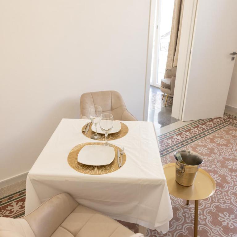 Palazzo Sorge - Sicilian Charm - Monolocale con Cucina e Balcone - 4