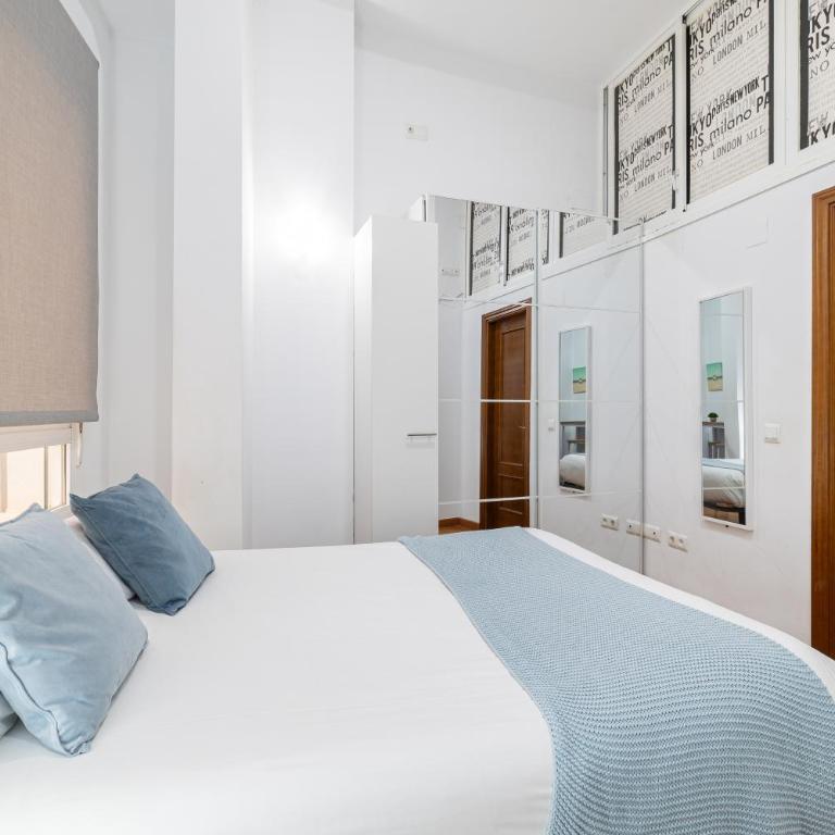 Holidays2Malaga Carreteria 97 Loft High Speed WIFI - Estudio con sofá cama - 18