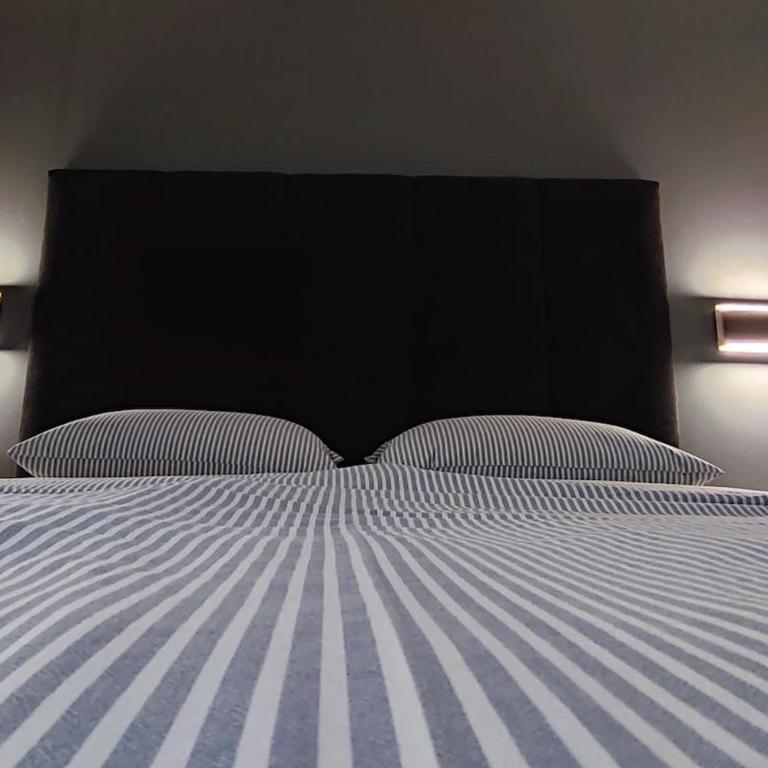 Mac Number One City Center Designer Apartment - One-Bedroom Premium Apartment - 12