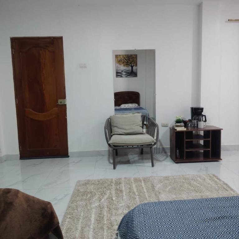 Cuarto en galápagos - One-Bedroom Apartment - 7