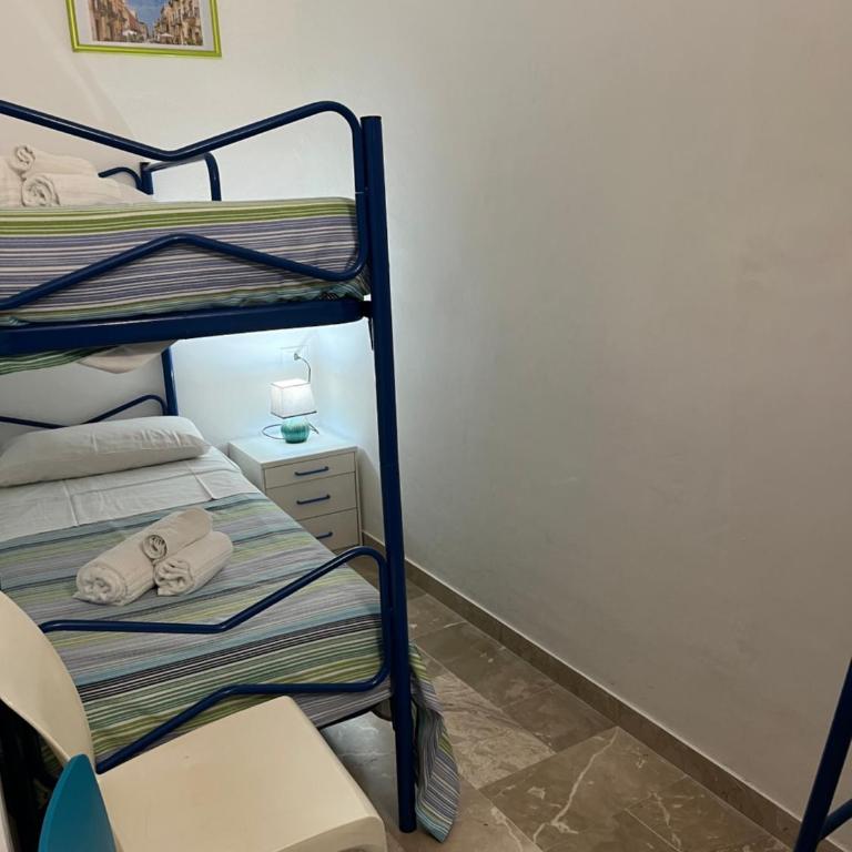 Home holiday Kalanto nel cuore del centro storico di Castellammare - Casa con 1 Camera da Letto - 3