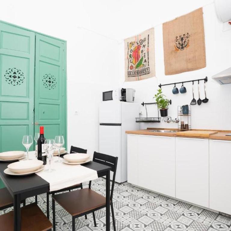 NightInSevilla Dos de Mayo - Apartamento de 2 dormitorios - 7