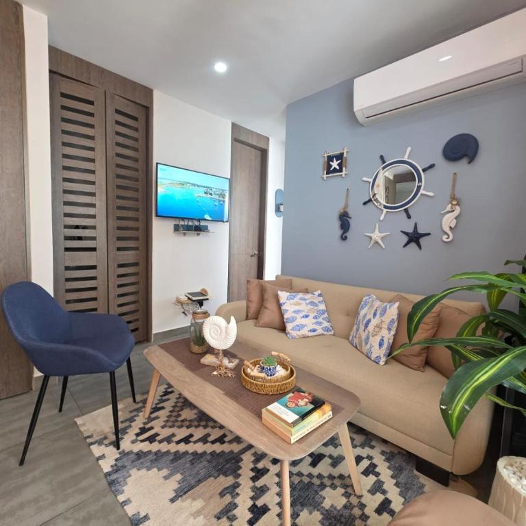 Cartagena Centro de Convenciones Hotel de las Americas con salida a playa 2BR Wifi - Two-Bedroom Apartment with Garden View - 1