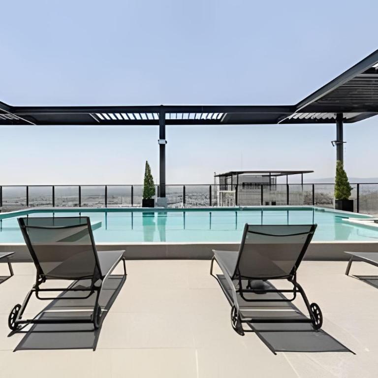 World Cup Akron Apt | Views + Security - One-Bedroom Apartment - 1