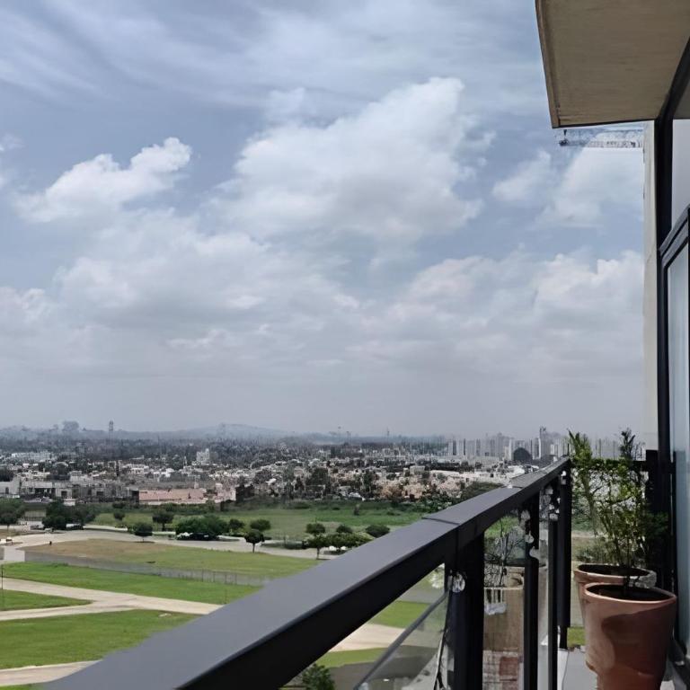 World Cup Akron Apt | Views + Security - One-Bedroom Apartment - 20