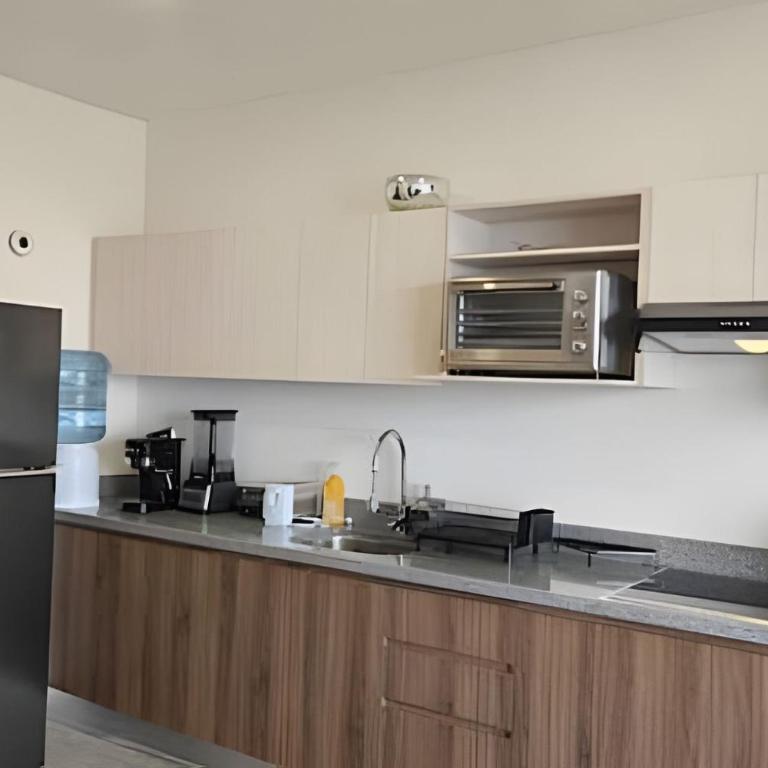 World Cup Akron Apt | Views + Security - One-Bedroom Apartment - 26