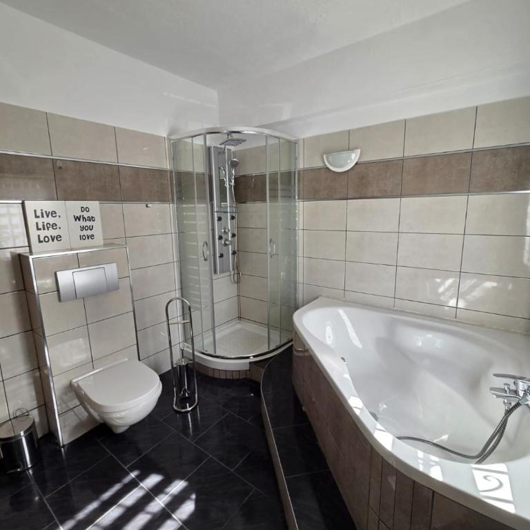 Villa Anja - La Fustera - Cozy Home - Casa con encanto - Three-Bedroom House - 29