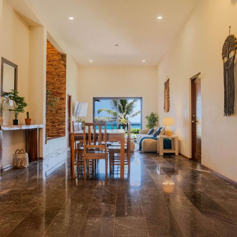 Villa with ocean view, pool, restaurant and rooftop - Casa de 3 dormitorios - 17