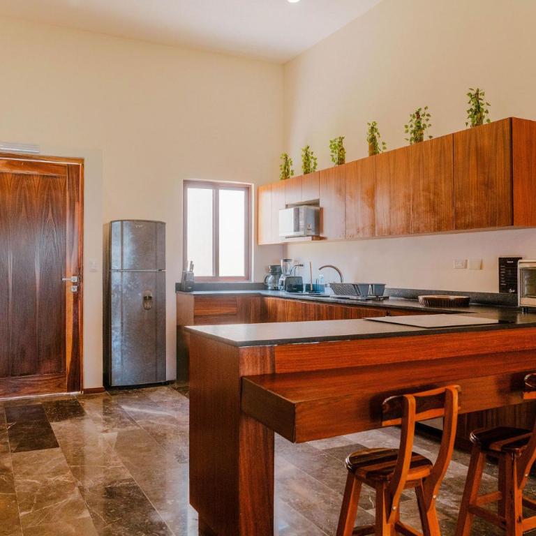 Villa with ocean view, pool, restaurant and rooftop - Casa de 3 dormitorios - 28