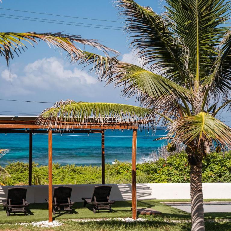 Villa with ocean view, pool, restaurant and rooftop - Casa de 3 dormitorios - 3