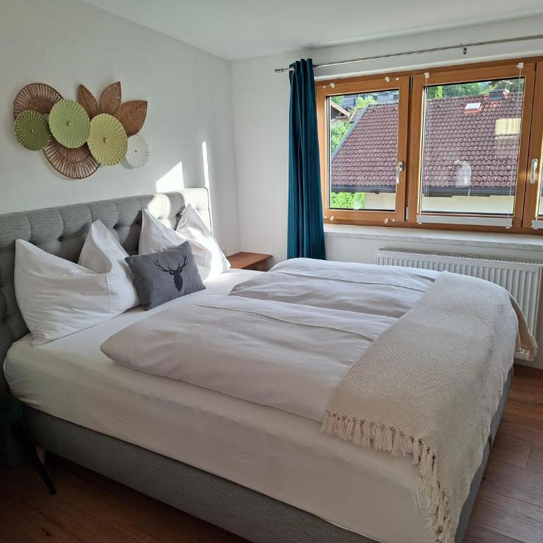 Lovely Rita Studio, modern Studio - balcony and mountain view - center Kaprun - Studio-Apartment - 9