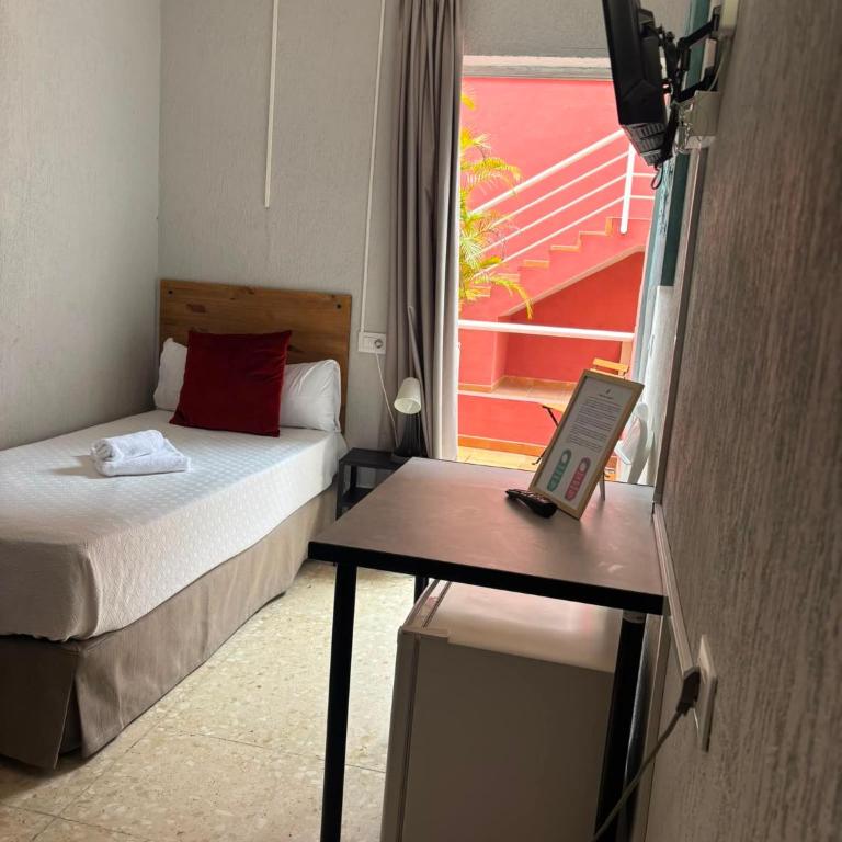 Hotel Don Cándido - Habitación Individual con terraza - 1