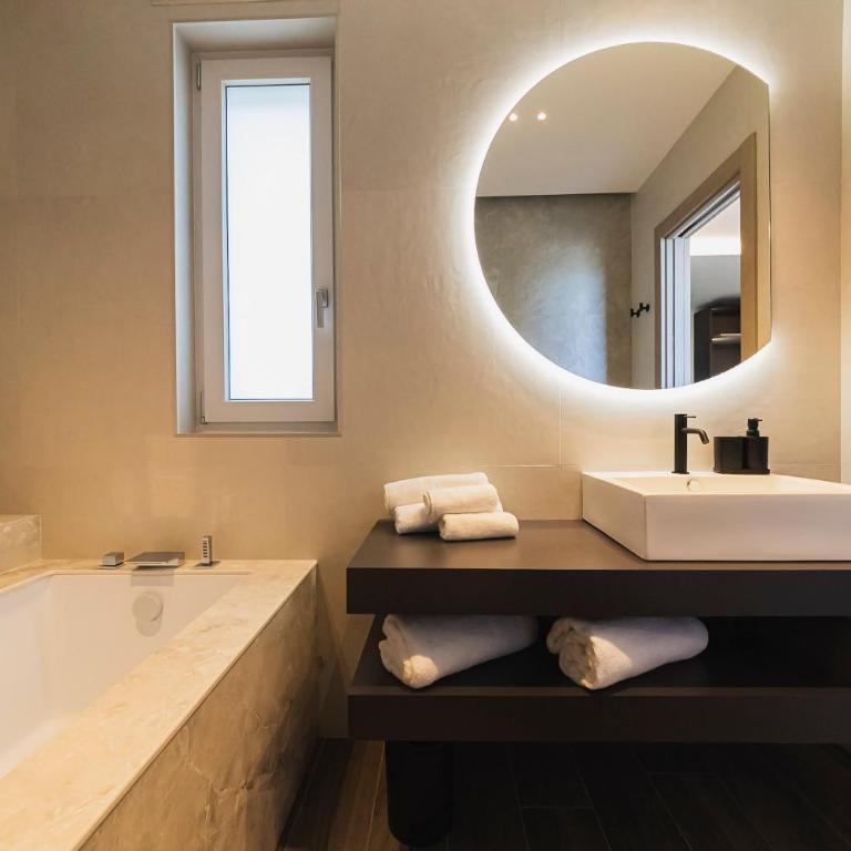 Tabula Rasa Exclusive Rooms Vista Mare - Habitación Doble con bañera de hidromasaje - 25